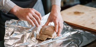 Czy folia aluminiowa to dobry sposób na przechowywanie żywności? Czy folia aluminiowa to dobry sposób na przechowywanie żywności